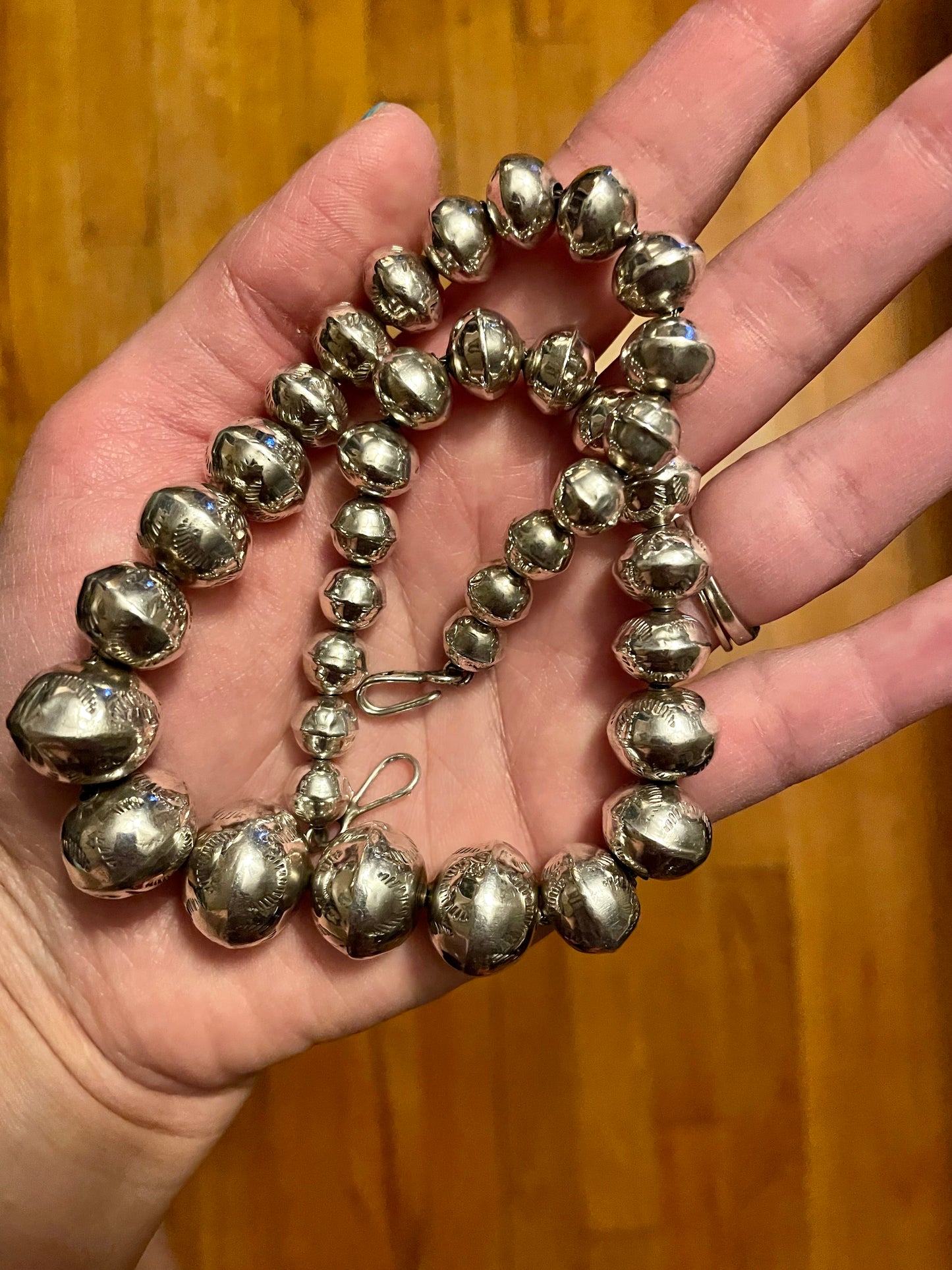 Graduated Navajo Pearls